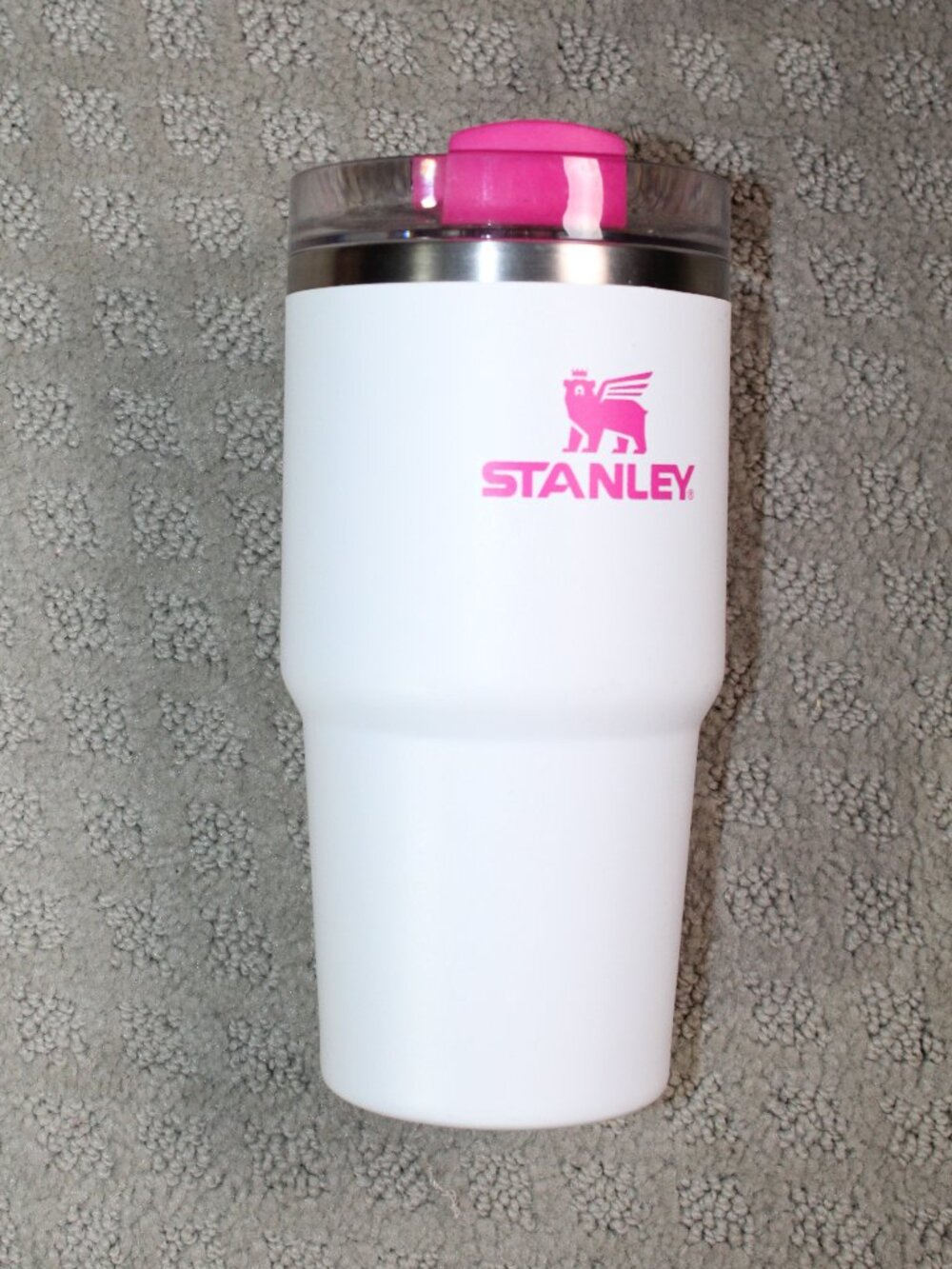 STANLEY 20 oz H2.0 Tumbler Quencher PINK AND WHITE